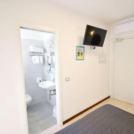 Grifone 3* ليدو دي يسولو